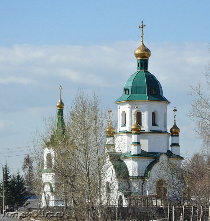 Красноярск. Церковь Даниила Ачинского. общий вид в ландшафте