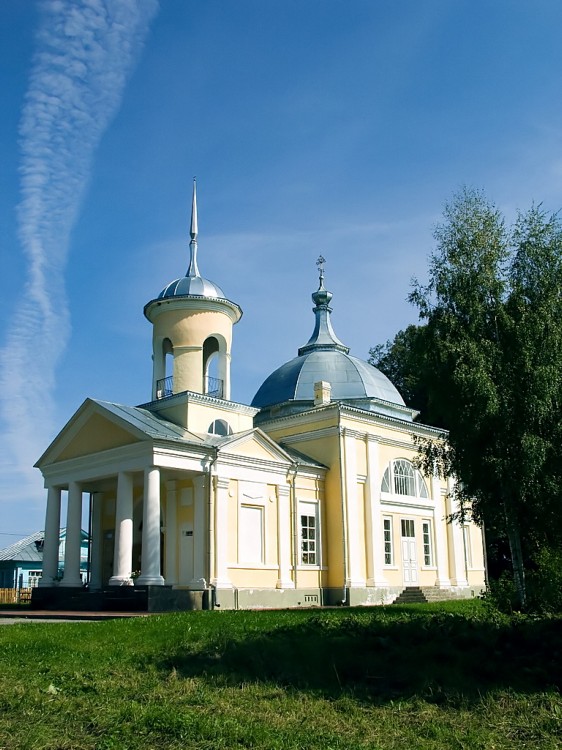 Покровское (Юровский с/с). Церковь Покрова Пресвятой Богородицы. фасады