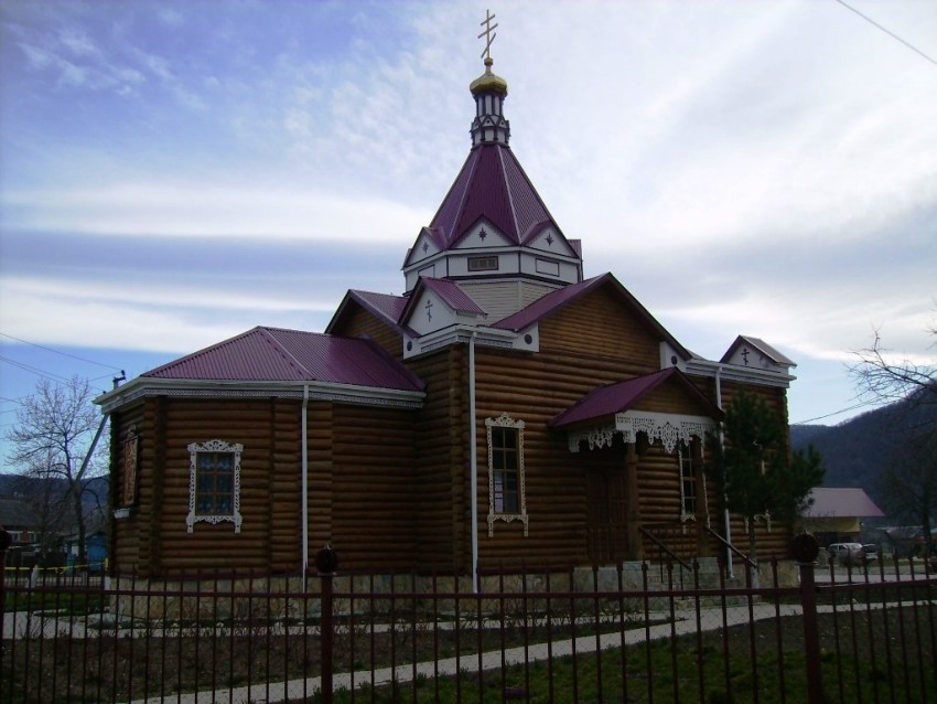 Церковь Димитрия Солунского, Каменномостский (Майкопский район, Республика Адыгея). фасады, Вид  с  севера