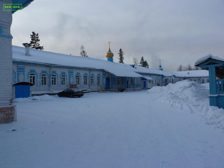 Успенский мужской монастырь, Красноярск (Красноярск, город, Красноярский край). общий вид в ландшафте
