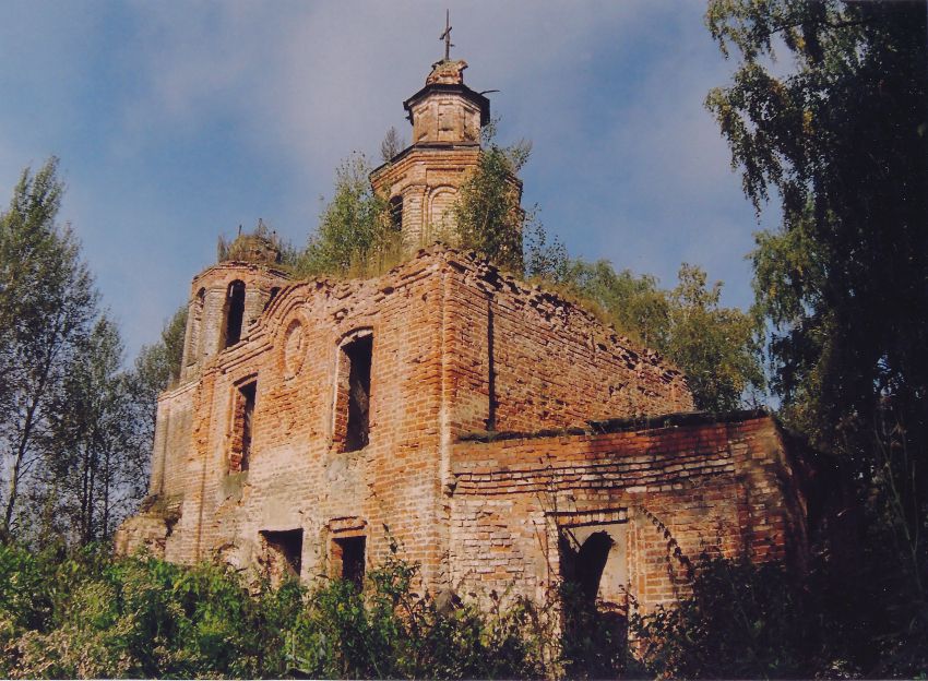 Церковь Николая Чудотворца, Потапово (Гагаринский район, Смоленская область). фасады