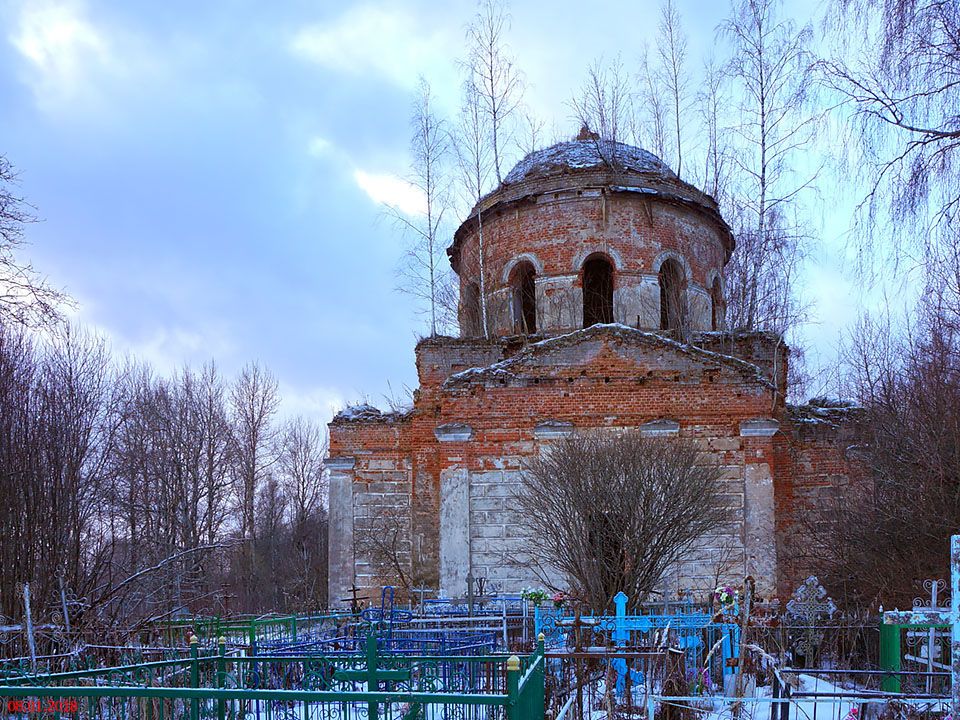 Величево. Церковь Троицы Живоначальной. фасады