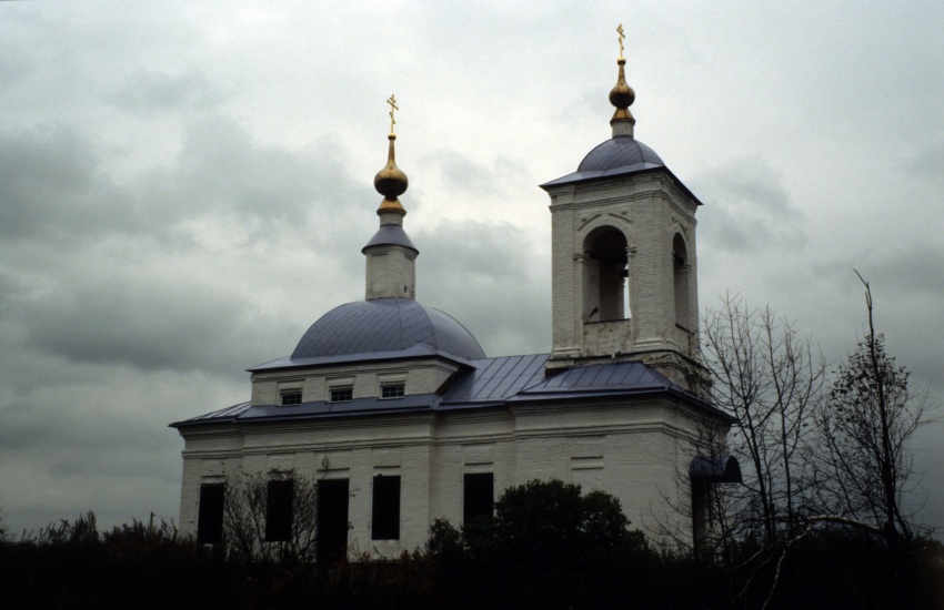 Церковь Николая Чудотворца, Петровское (Раменский район и гг. Бронницы, Жуковский, Московская область). фасады