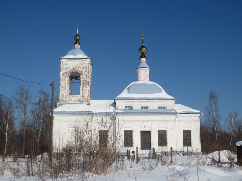 Церковь Николая Чудотворца, Петровское (Раменский район и гг. Бронницы, Жуковский, Московская область). фасады