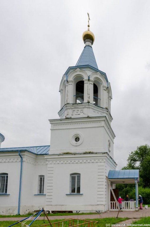 Семёновское. Церковь Богоявления Господня. фасады