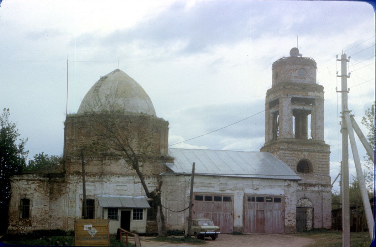 документальные фотографии. Церковь Космы и Дамиана, Крапивна (Щёкинский район, Тульская область)