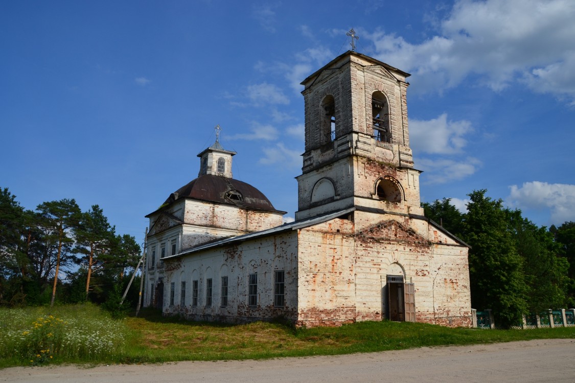 Сметанино. Церковь Воскресения Христова. фасады