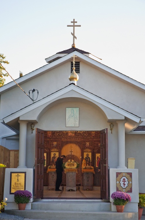 Церковь Иоанна Кронштадтского, Сан-Диего (Калифорния, США). фасады