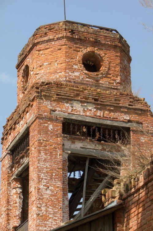 Церковь Космы и Дамиана, Крапивна (Щёкинский район, Тульская область). архитектурные детали