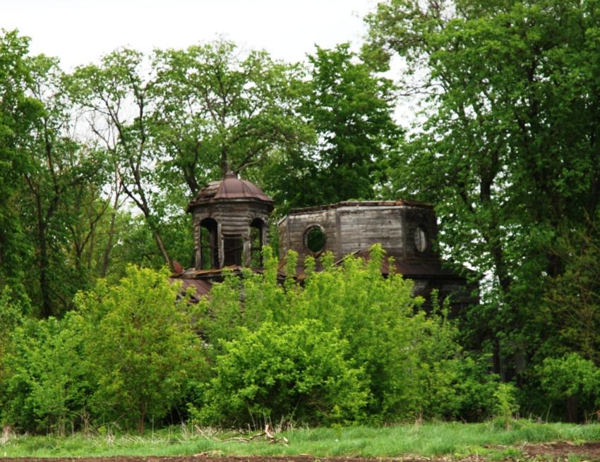 Церковь Николая Чудотворца, Боброво (Сумской район, Украина, Сумская область). общий вид в ландшафте