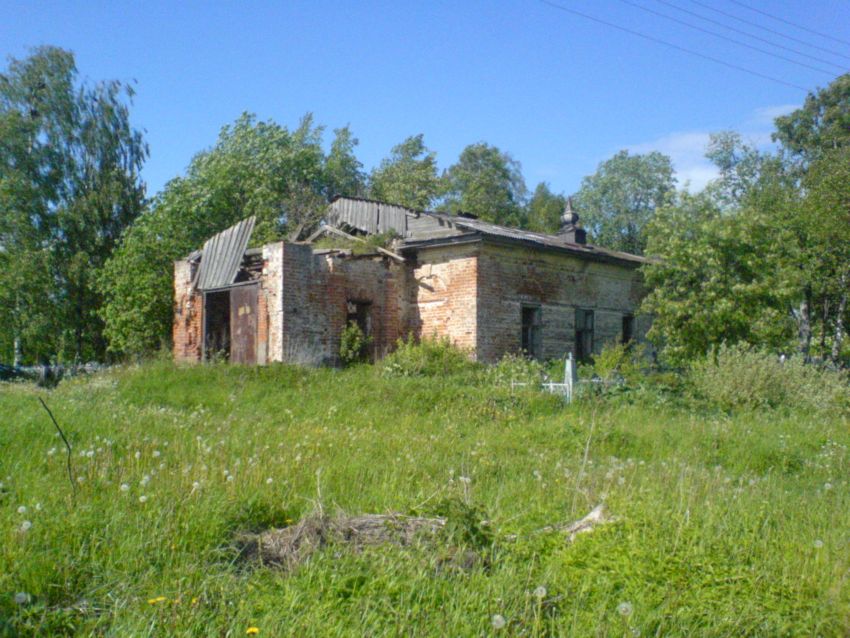 Церковь Николая Чудотворца, Лоптуново (Вологодский район, Вологодская область). общий вид в ландшафте, храм Николая Чудотворца