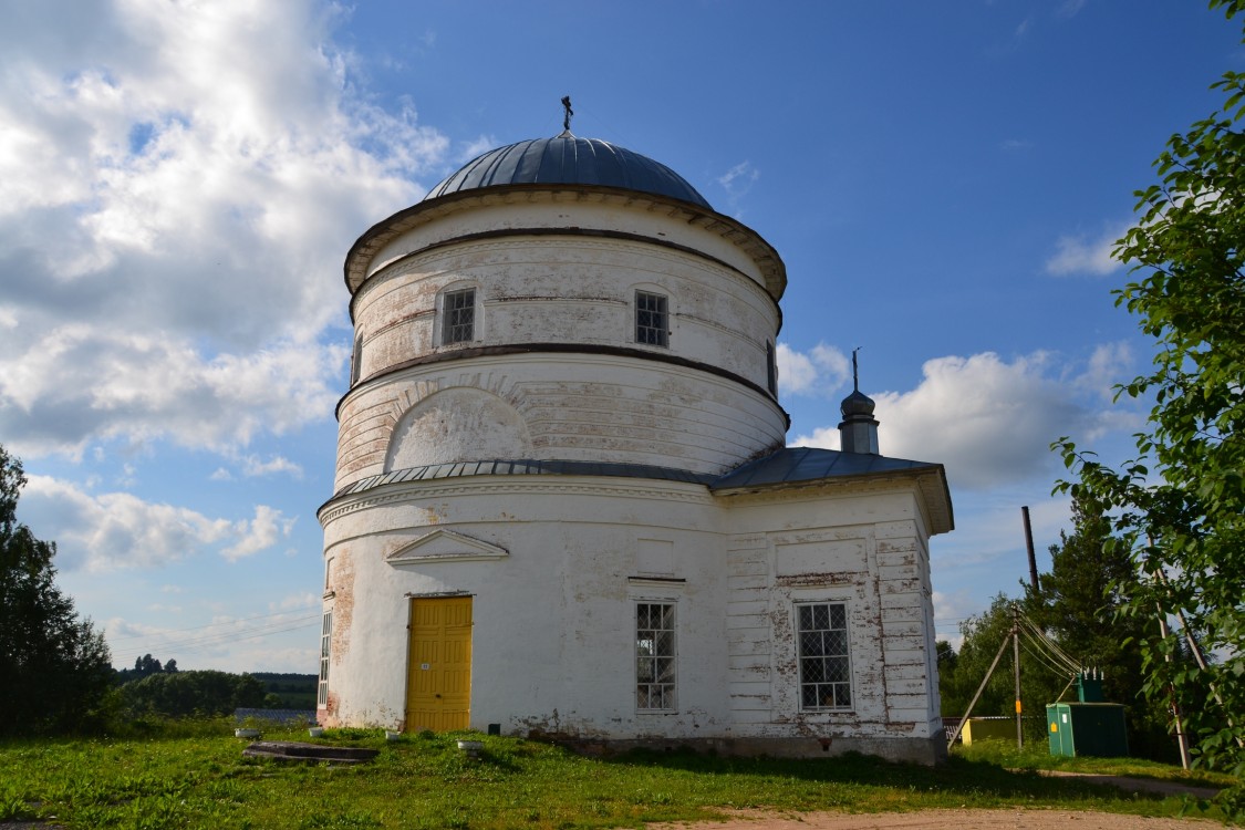 Морозово. Церковь Покрова Пресвятой Богородицы. фасады