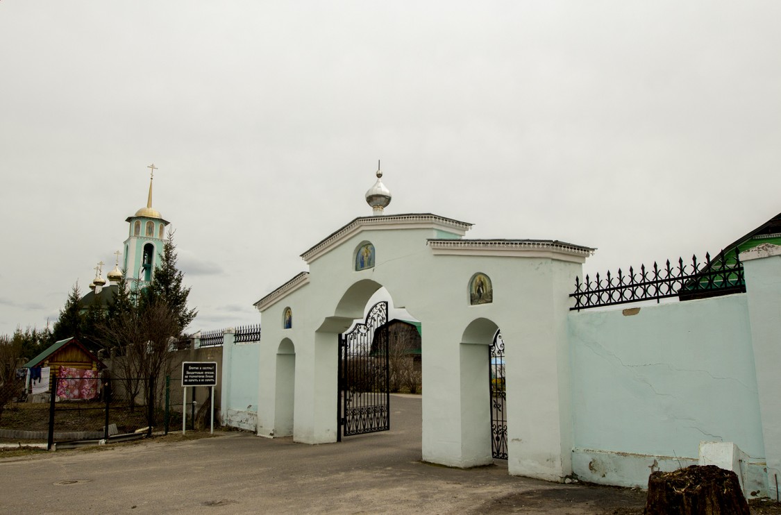 Кантаурово. Церковь Троицы Живоначальной. фасады