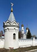 Иоанно-Предтеченский монастырь, Башня ограды с южной стороны, позади правее церковь Михаила Архангела<br>, Новосибирск, Новосибирск, город, Новосибирская область