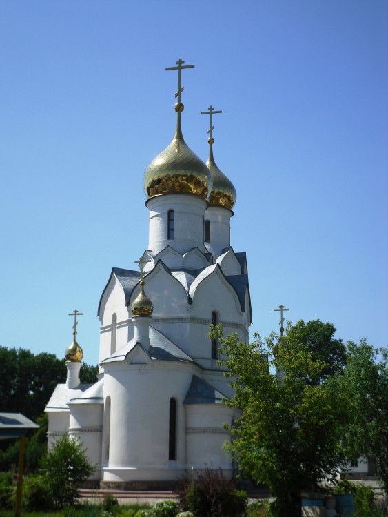 Новосибирск. Иоанно-Предтеченский монастырь. Церковь Михаила Архангела. фасады, вид с северо- восточной стороны