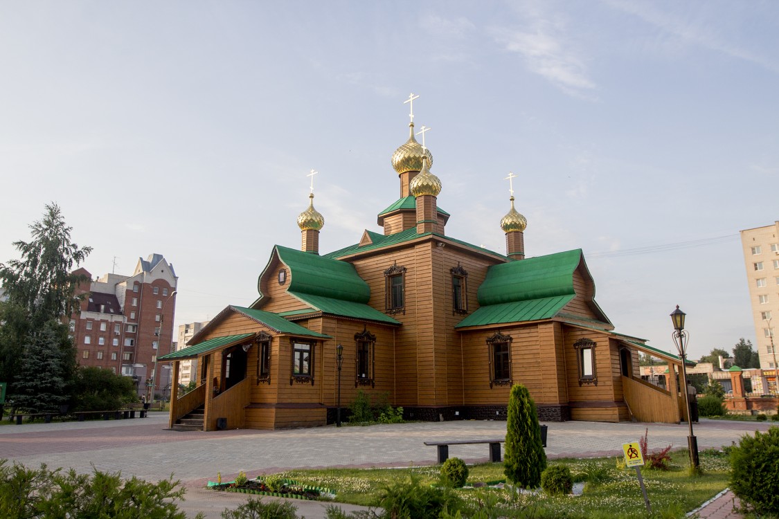 Дзержинск. Церковь Тихона, Патриарха Всероссийского и Новомучеников и исповедников Церкви Русской. фасады