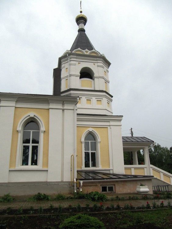 Лукино. Покровский женский монастырь. Церковь Покрова Пресвятой Богородицы. фасады, Храм в честь Покрова Пресвятой Богородицы