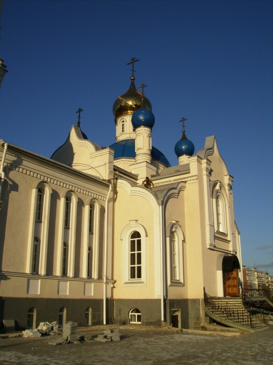 Церковь Казанской иконы Божией Матери (новая), Ростов-на-Дону (Ростов-на-Дону, город, Ростовская область). фасады, Основной объем храма, вид с юго-запада