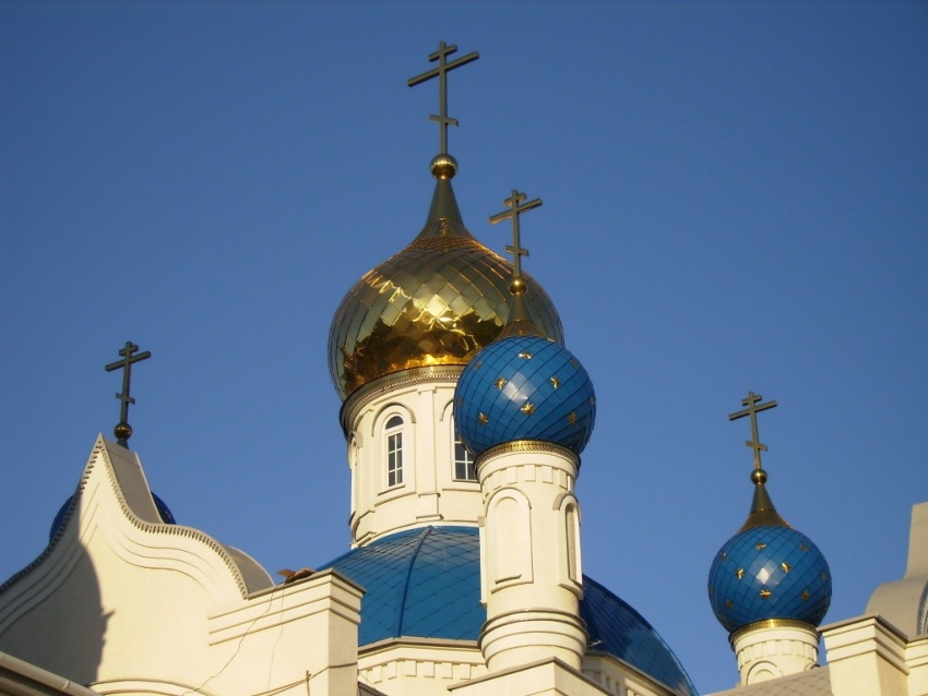 Церковь Казанской иконы Божией Матери (новая), Ростов-на-Дону (Ростов-на-Дону, город, Ростовская область). архитектурные детали, Купола  храма