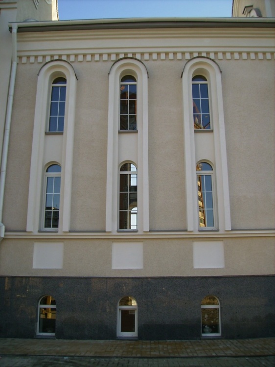 Церковь Казанской иконы Божией Матери (новая), Ростов-на-Дону (Ростов-на-Дону, город, Ростовская область). фасады, Средняя  часть,  вид  с  севера