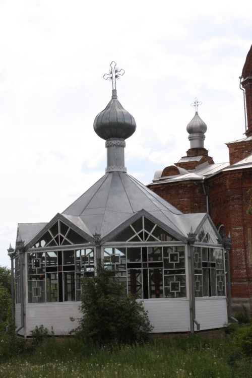 Церковь Сергия Радонежского, Стрельцы (Тамбовский район, Тамбовская область). дополнительная информация, Строение рядом с Храмом преподобного Сергия Радонежского. с.Стрельцы 