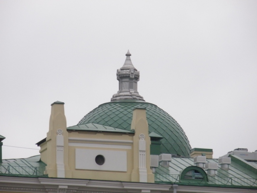 Домовая церковь Николая Чудотворца при Бахрушинском доме бесплатных квартир, Якиманка (Центральный административный округ (ЦАО), г. Москва). архитектурные детали, Купол бывшего Никольского храма