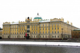 Москва. Домовая церковь Николая Чудотворца при Бахрушинском доме бесплатных квартир