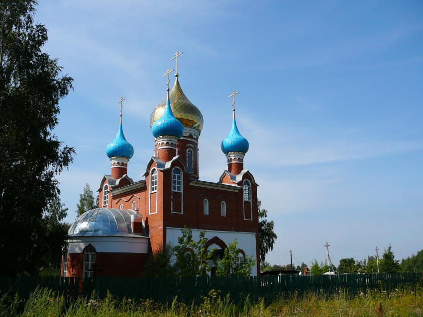 Рязань. Церковь Николая и Александры, царственных страстотерпцев. фасады