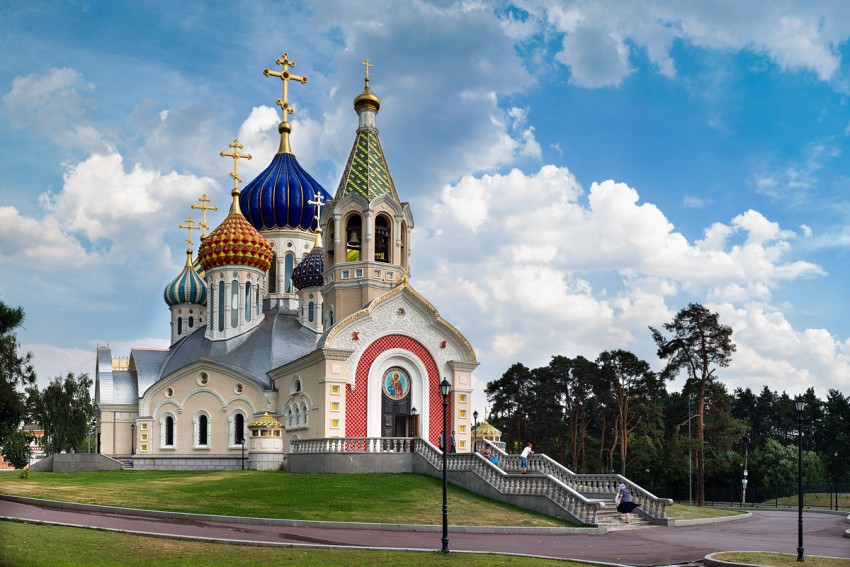 Церковь Игоря Черниговского в Переделкине, Ново-Переделкино (Западный административный округ (ЗАО), г. Москва). фасады