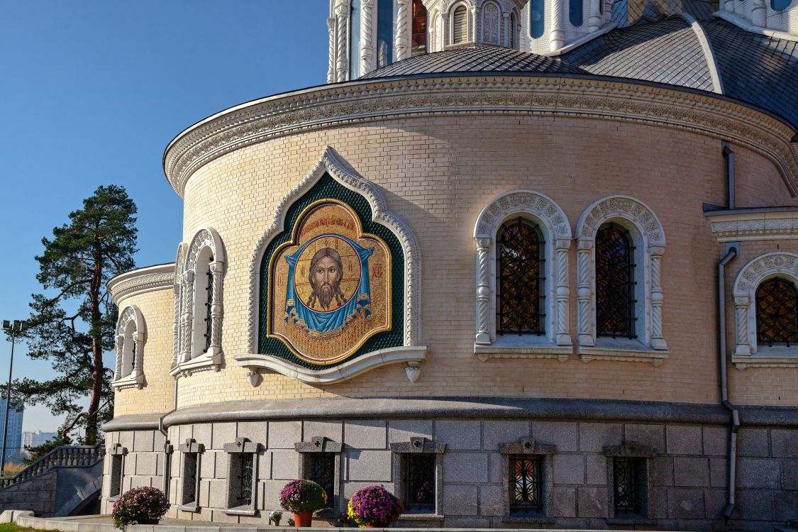 Ново-Переделкино. Церковь Игоря Черниговского в Переделкине. архитектурные детали