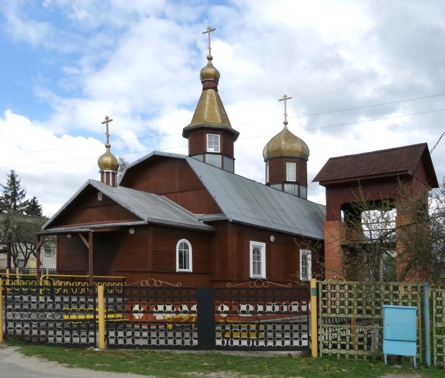 Церковь Никиты, епископа Халкидонского, Поколюбичи (Гомельский район, Беларусь, Гомельская область). фасады