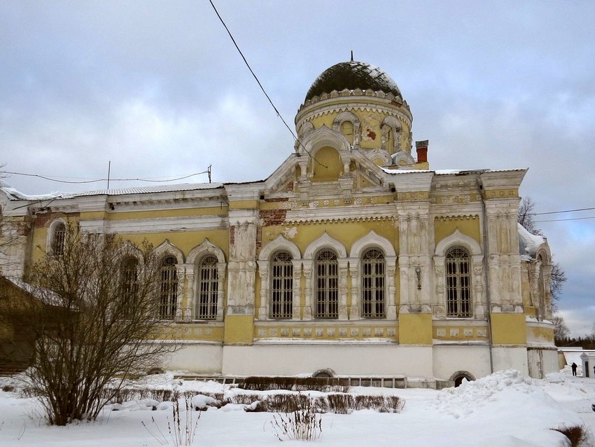 Николо-Берлюковская пустынь. Собор Троицы Живоначальной, Авдотьино (Богородский городской округ, Московская область). фасады, Вид с юга