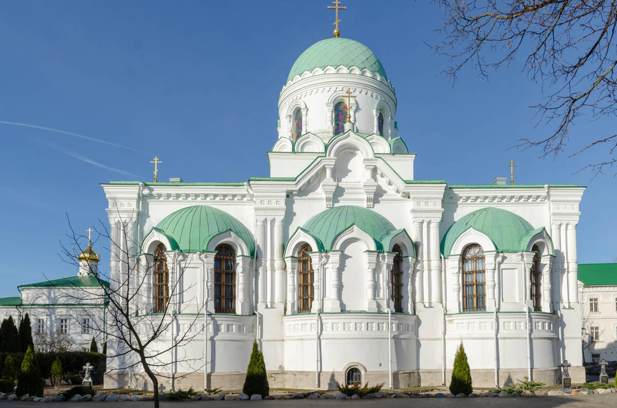 Николо-Берлюковская пустынь. Собор Троицы Живоначальной, Авдотьино (Богородский городской округ, Московская область). фасады