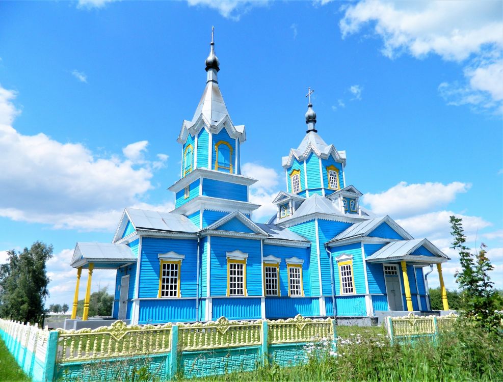 Церковь Рождества Пресвятой Богородицы, Красный Партизан (Добрушский район, Беларусь, Гомельская область). фасады