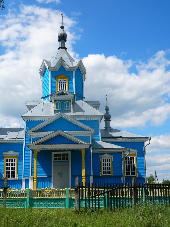 Церковь Рождества Пресвятой Богородицы, Красный Партизан (Добрушский район, Беларусь, Гомельская область). фасады