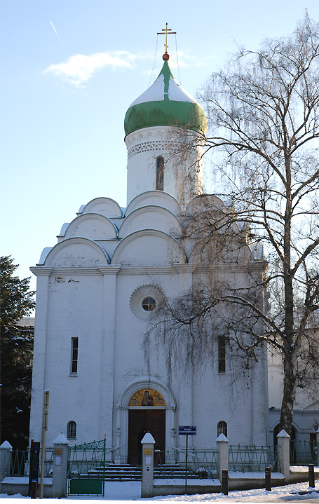 Уккел. Церковь Иова Многострадального. фасады, Общий вид с северо-запада