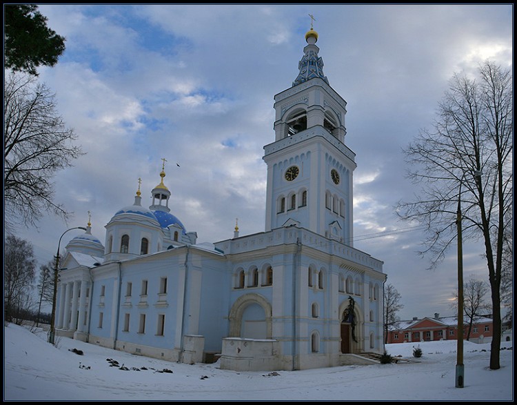 Деденево. Спасо-Влахернский монастырь. Собор Спаса Нерукотворного Образа. фасады, Собор Спаса Нерукотворного Образа.