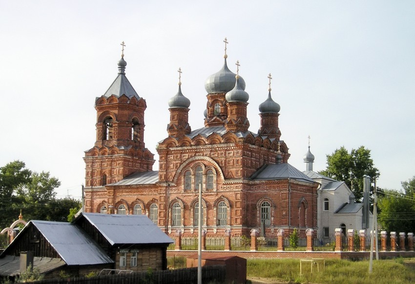 Решетиха. Церковь Николая Чудотворца. общий вид в ландшафте