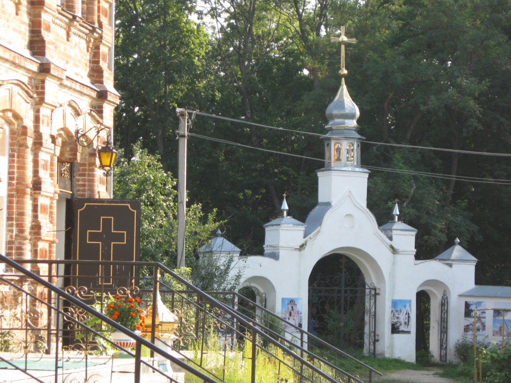 Софрониево-Молчанская Печерская пустынь, Новая Слобода (Конотопский район, Украина, Сумская область). дополнительная информация