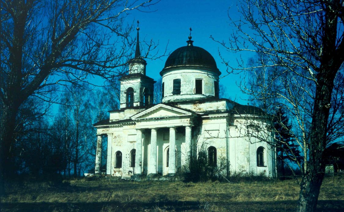 Дубровка. Церковь Спаса Нерукотворного Образа. фасады, 1994