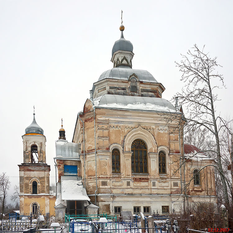 Матвеево. Церковь Георгия Победоносца. общий вид в ландшафте
