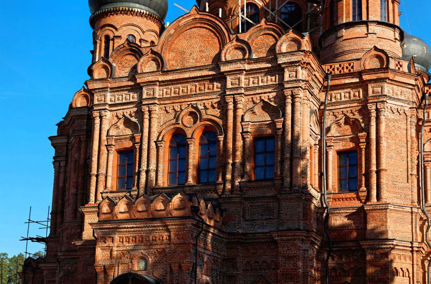 Спасо-Преображенский Гуслицкий монастырь. Собор Преображения Господня, Куровское (Орехово-Зуевский городской округ, Московская область). архитектурные детали