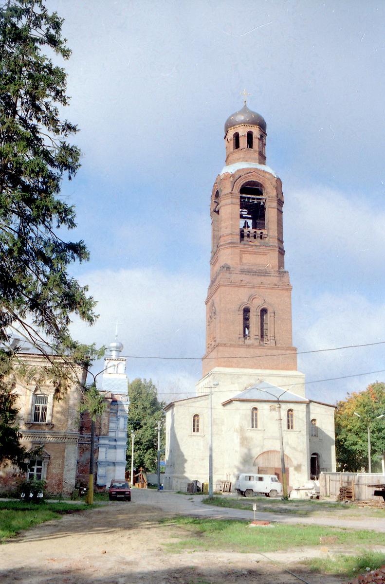 фасады. Спасо-Преображенский Гуслицкий монастырь. Церковь Фотия, митрополита Московского, в надвратной колокольне, Куровское (Орехово-Зуевский городской округ, Московская область)