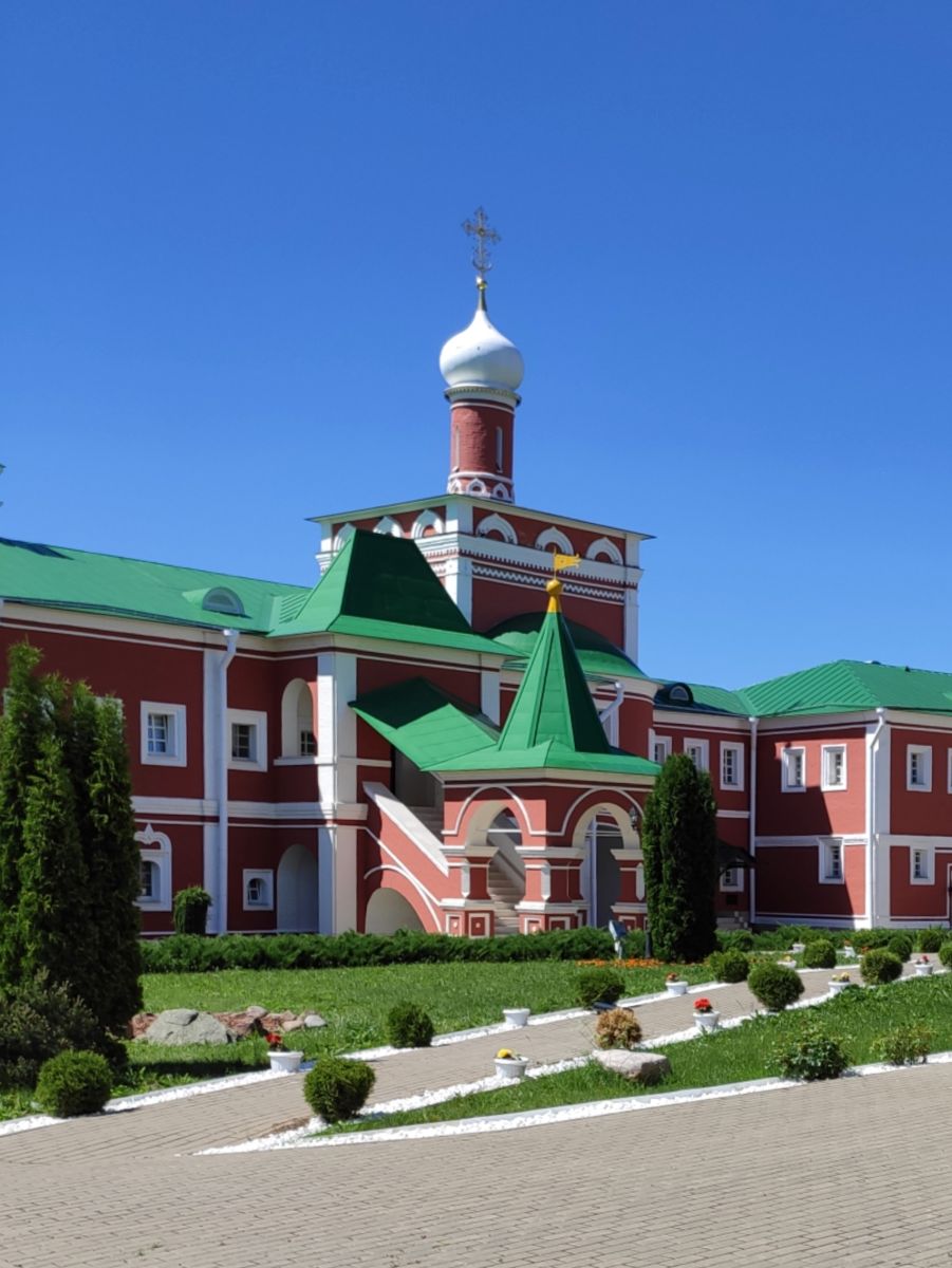 Николо-Пешношский монастырь. Церковь Преображения Господня, Луговой (Дмитровский городской округ, Московская область). фасады