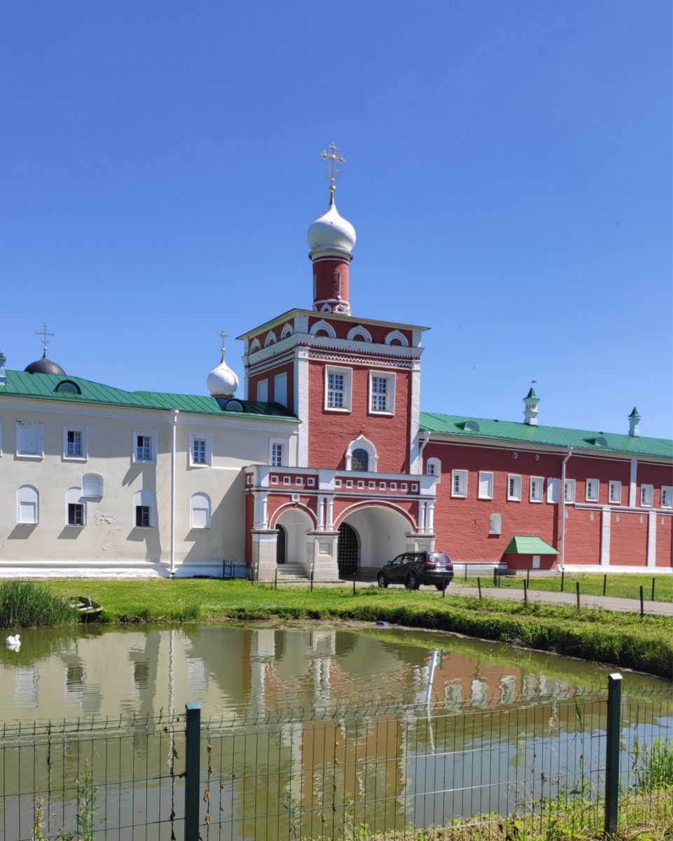 Николо-Пешношский монастырь. Церковь Преображения Господня, Луговой (Дмитровский городской округ, Московская область). фасады