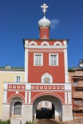 Николо-Пешношский монастырь. Церковь Преображения Господня