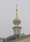 Луговой. Николо-Пешношский монастырь. Церковь Сретения Господня в трапезном корпусе