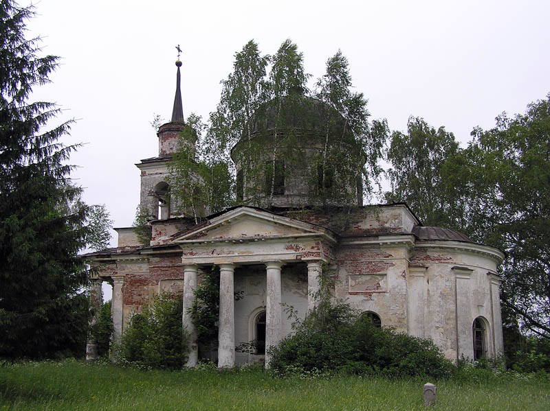 Церковь Спаса Нерукотворного Образа, Дубровка (Спировский район, Тверская область). фасады