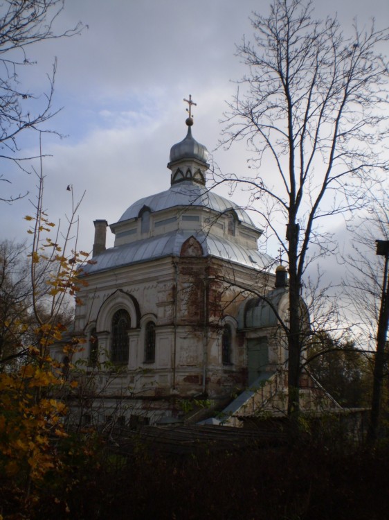 Церковь Георгия Победоносца, Матвеево (Спировский район, Тверская область). фасады, Георгиевская церковь. Вид с северо-запада.