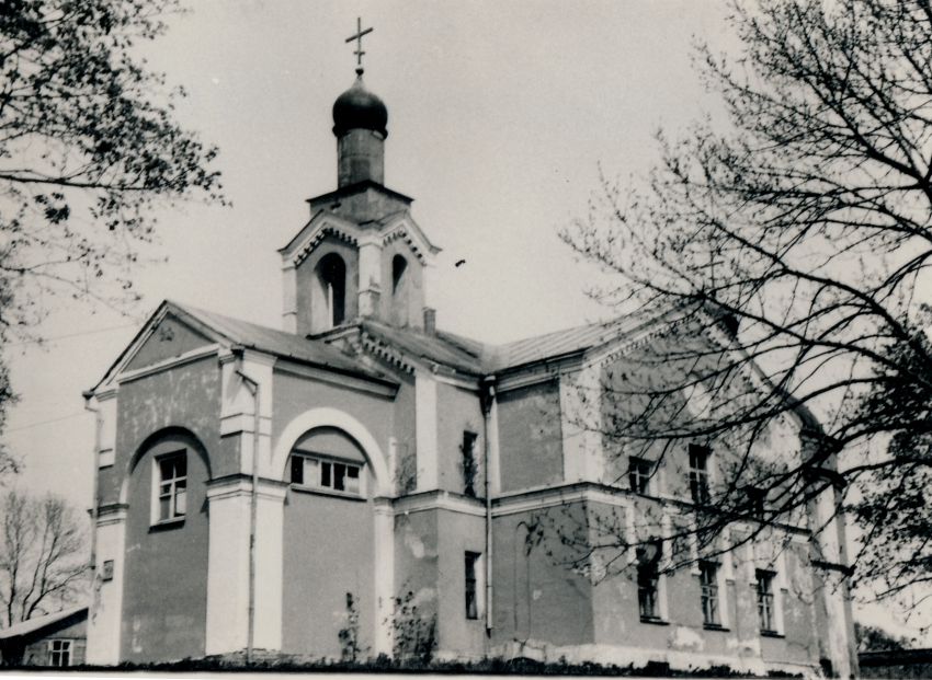 Крестовоздвиженский Иерусалимский монастырь. Церковь Воздвижения Креста Господня, Горки Ленинские, пос. санатория (Ленинский городской округ, Московская область). фасады
